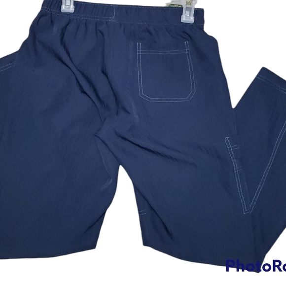 Size M, Wonderwink 4 stretch cargo pants - Picture 3 of 3